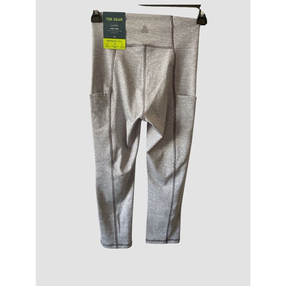 Tek Gear Workout Women's Capri High Rise Leggings Pants size XS NWT - Picture 3 of 5